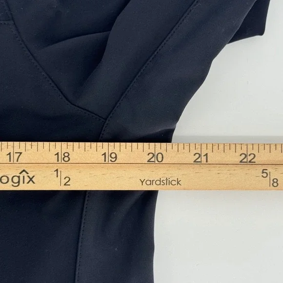 Tracksmith Men's L Black Half Zip Running Pullover Hare Logo Athletic - Picture 8 of 9